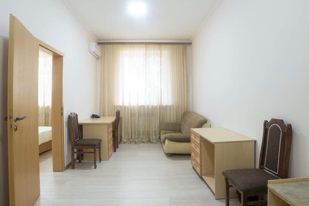 Hotel Alma Ata Zhosaly Ngoại thất bức ảnh